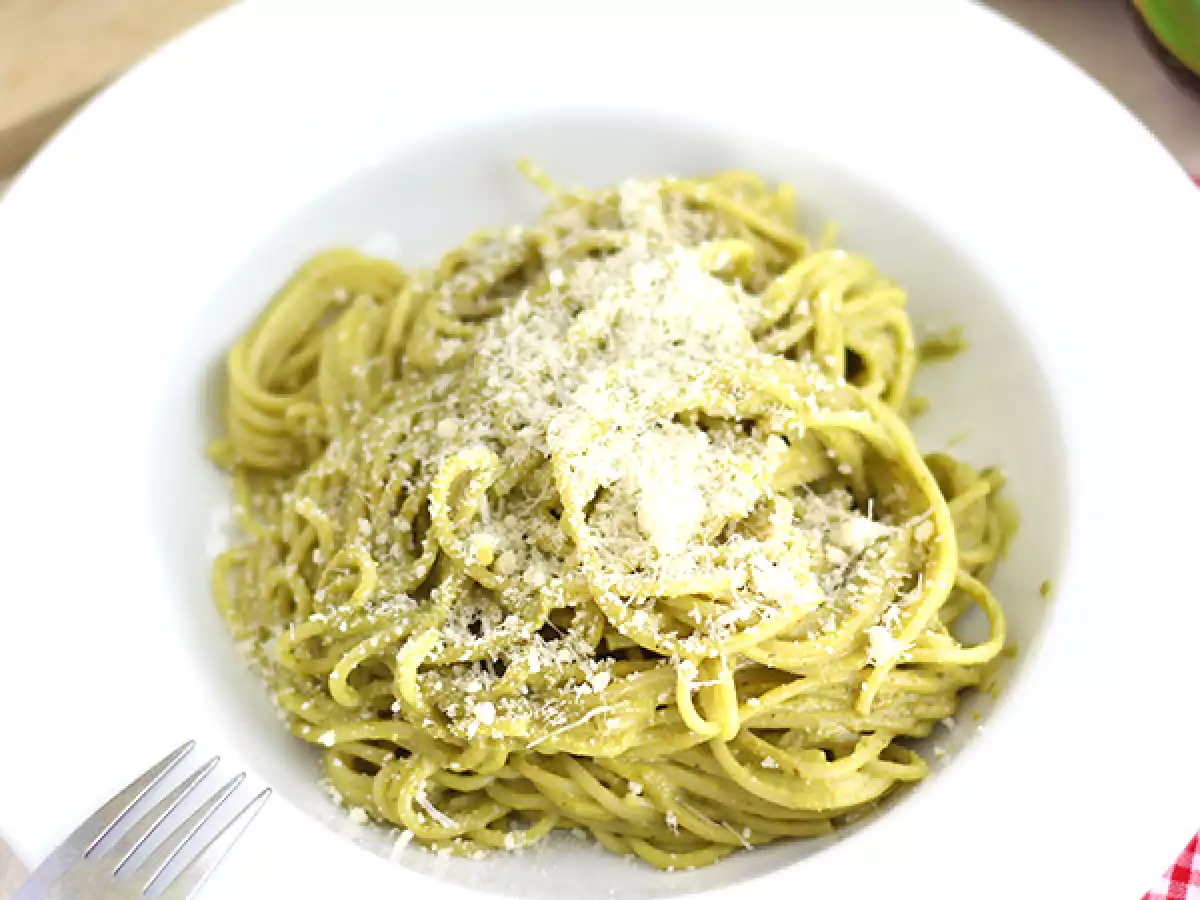 Špageti carbonara z avokadom - fotografija 2