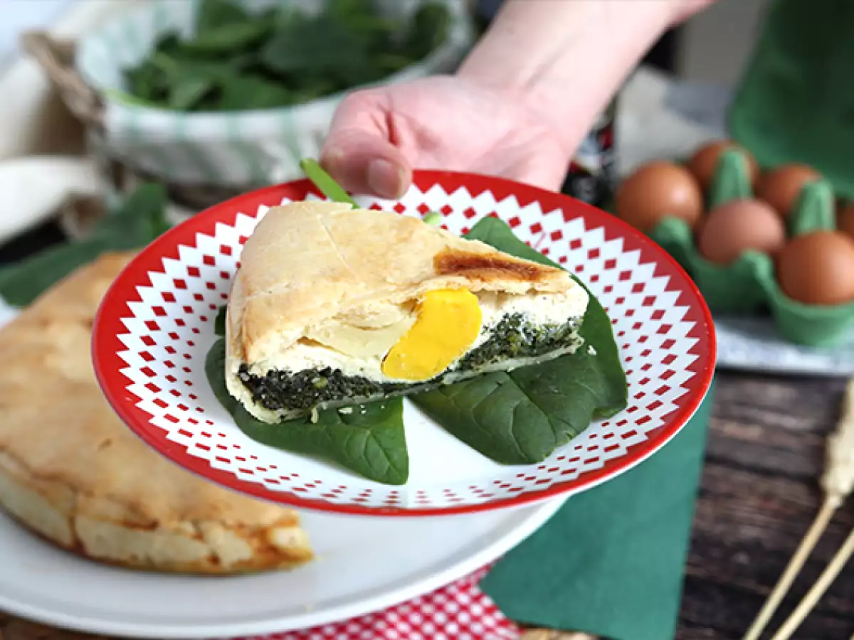 Špinača, rikota in jajčna pita - italijanska Torta Pasqualina - fotografija 2