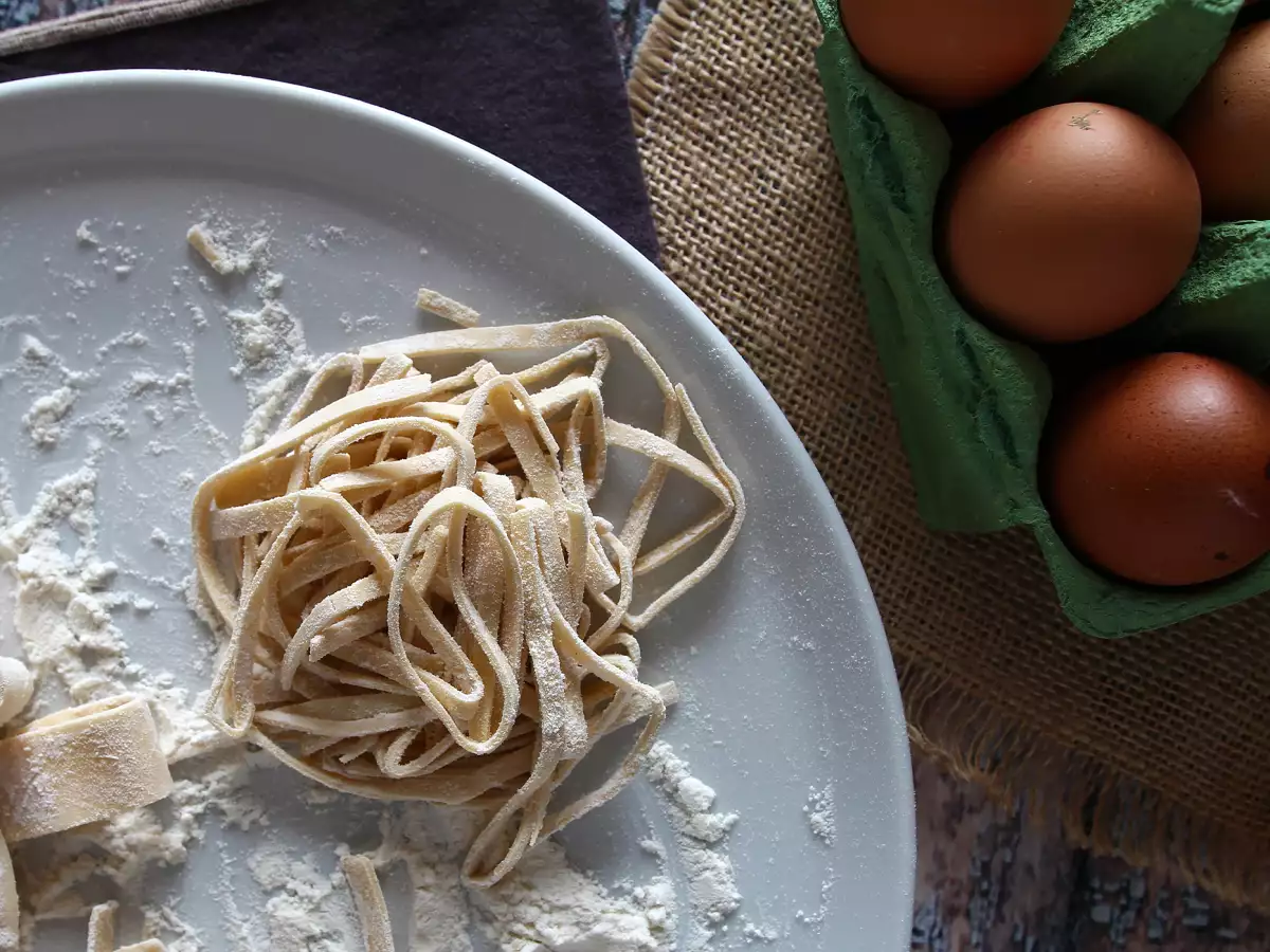 Tagliolini: postopek priprave doma po korakih