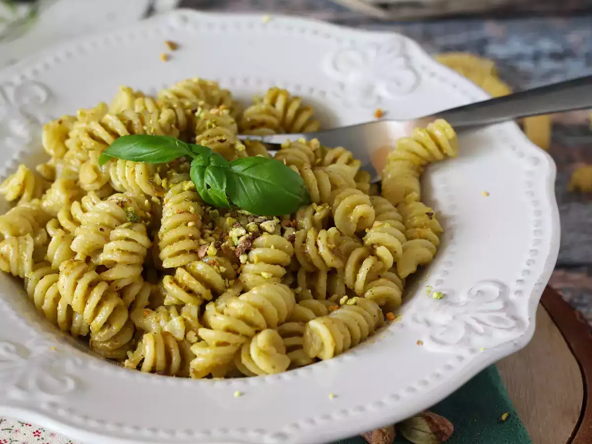 Testenine s pestom iz pistacij – okusen in preprost recept - fotografija 2