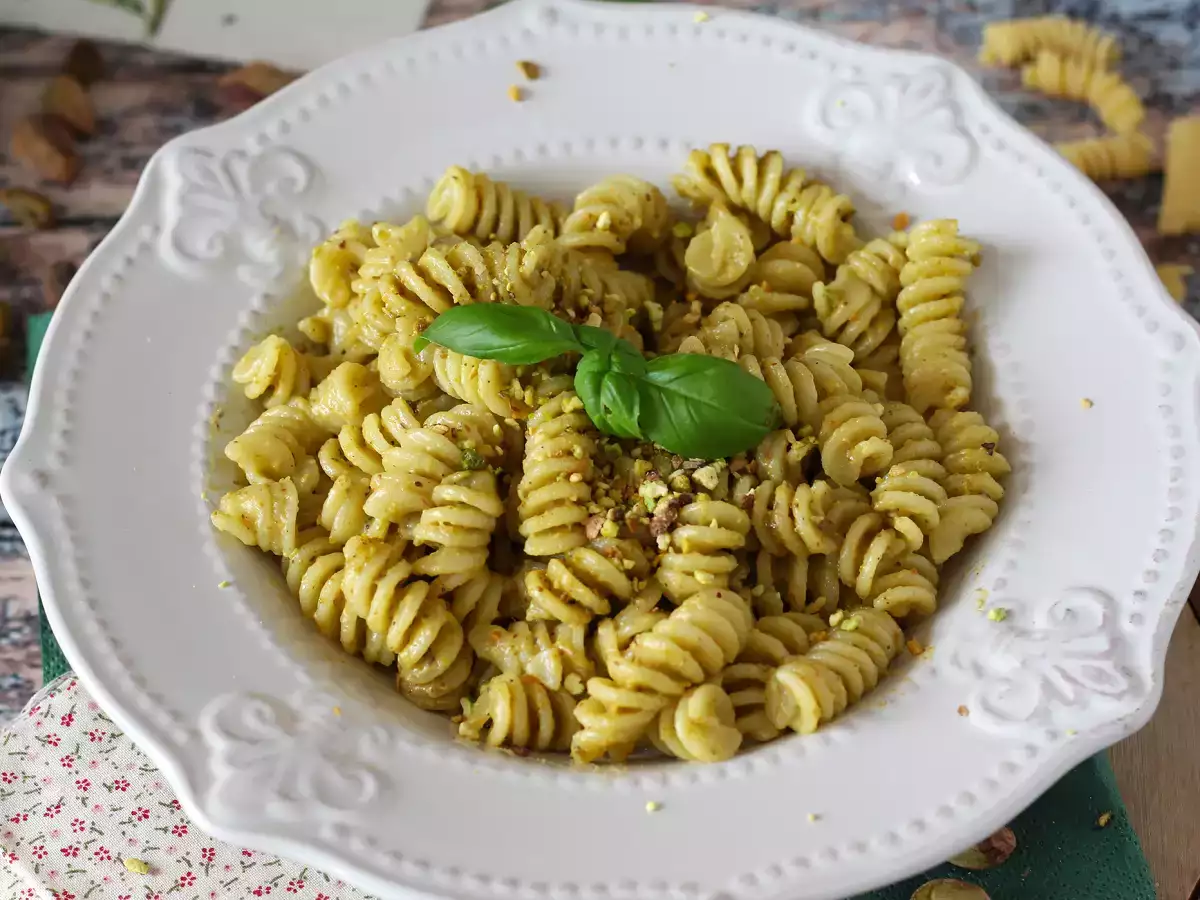 Testenine s pestom iz pistacij – okusen in preprost recept - fotografija 3