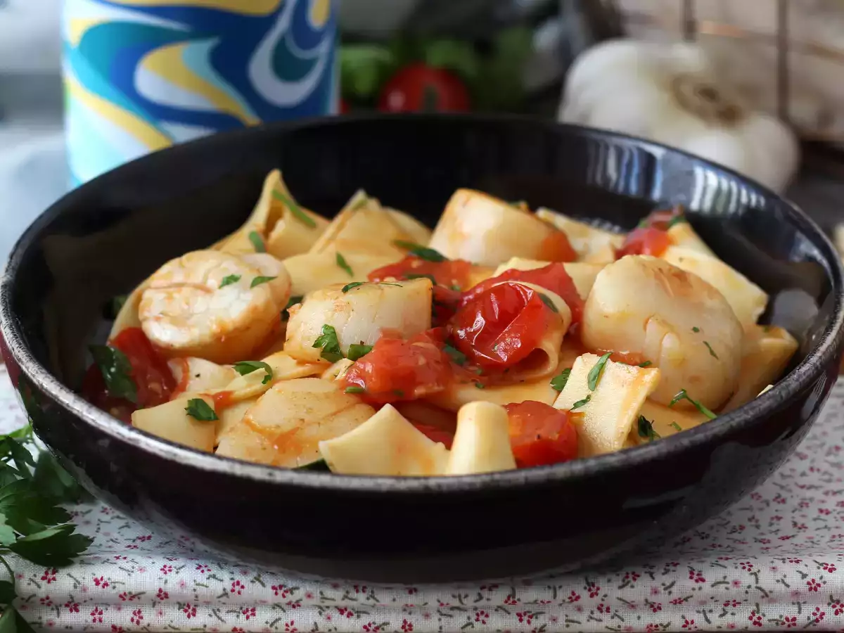 Testenine s pokrovačami, elegantna prva jed iz morskih sadežev - fotografija 2