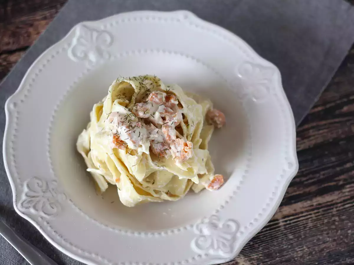 Testenine z lososom in rikoto: kremast recept, ki ga želi poskusiti vsak - fotografija 2