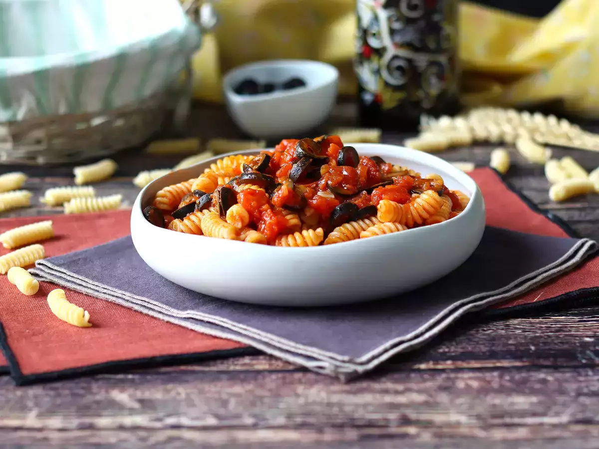 Testenine z oljčno omako: poceni, okusne in enostavne za pripravo! - fotografija 2