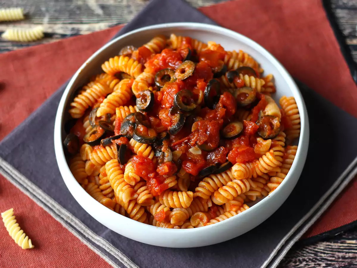 Testenine z oljčno omako: poceni, okusne in enostavne za pripravo! - fotografija 3