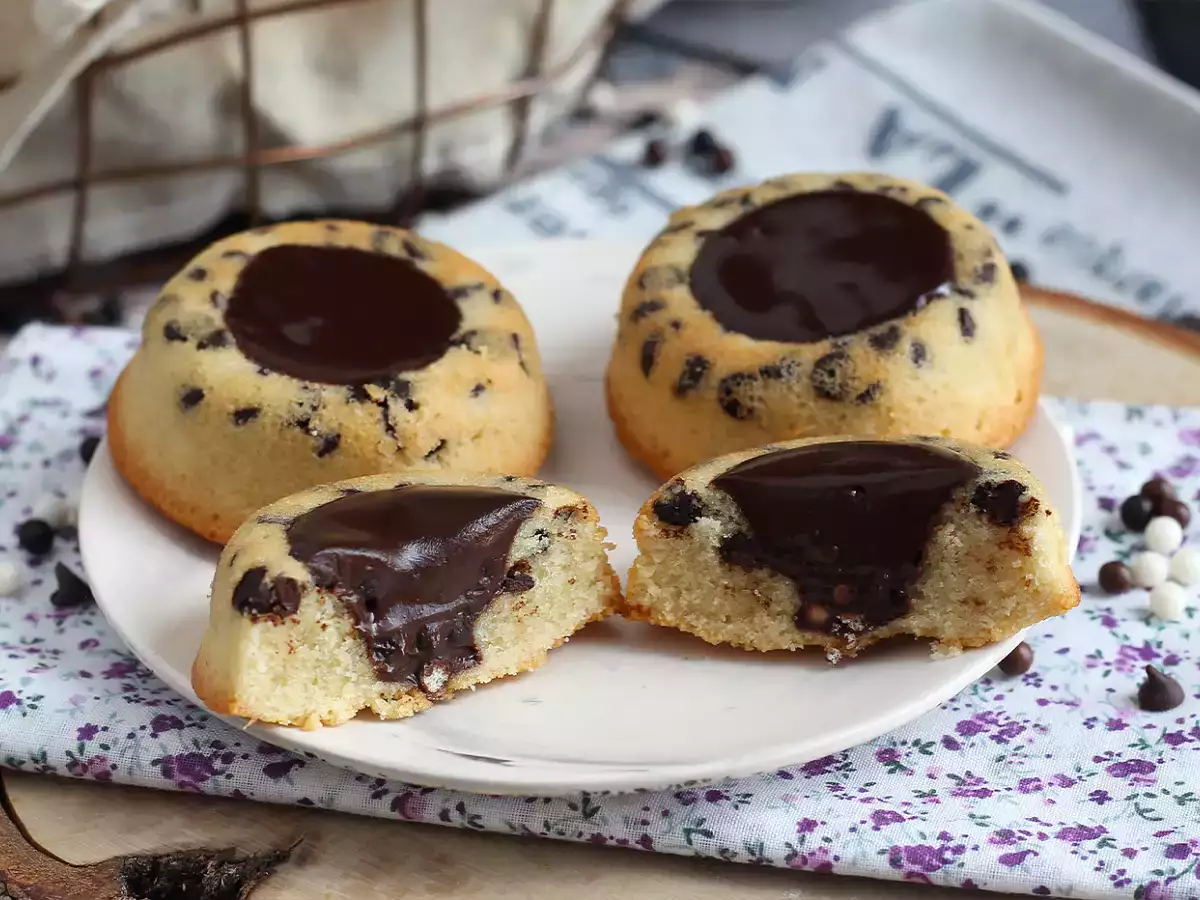 Tigrasti financierji s čokolado in hrustljavo ganache kremo - fotografija 3