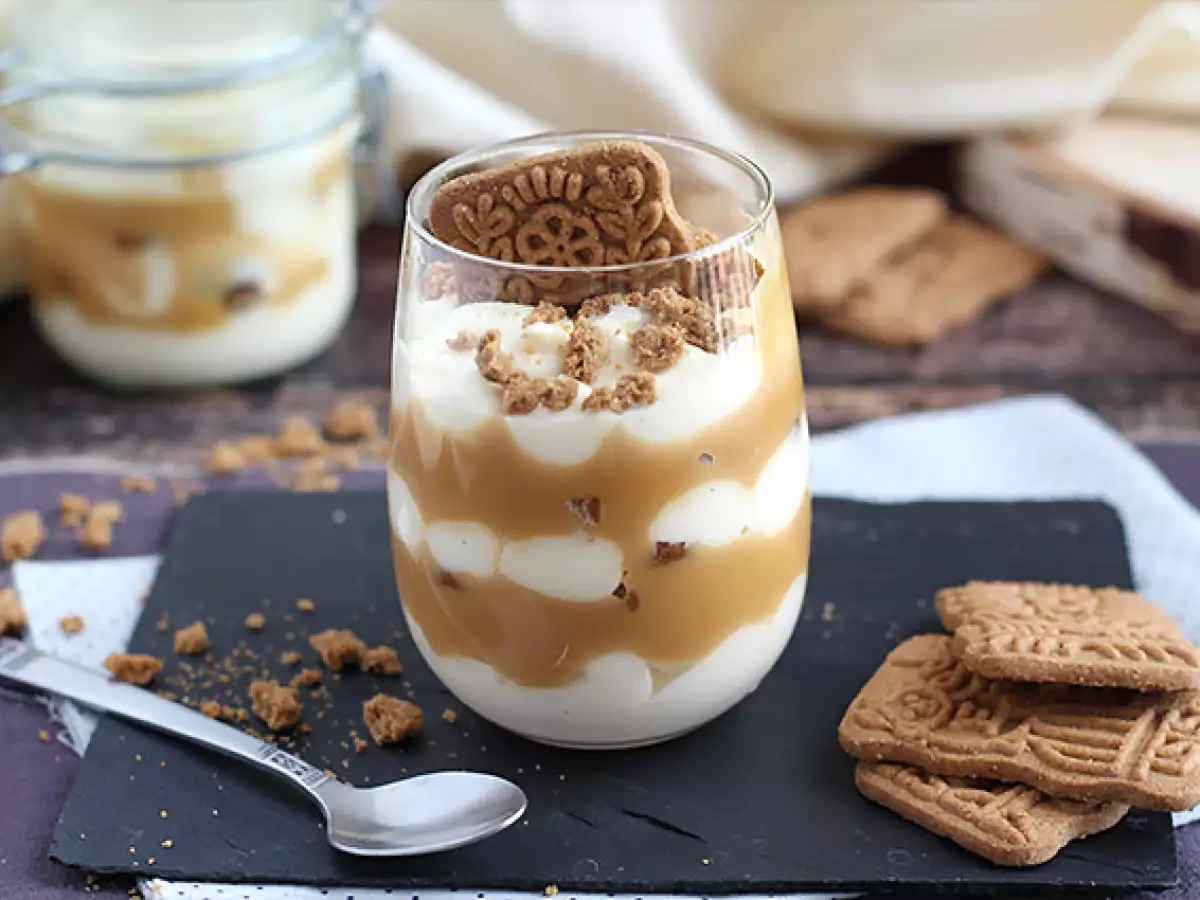 Tiramisu s speculoos piškoti in slano karamelo - fotografija 2