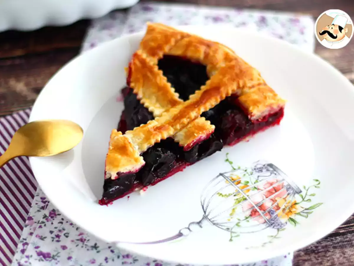 Torta iz listnatega testa s češnjami - fotografija 3