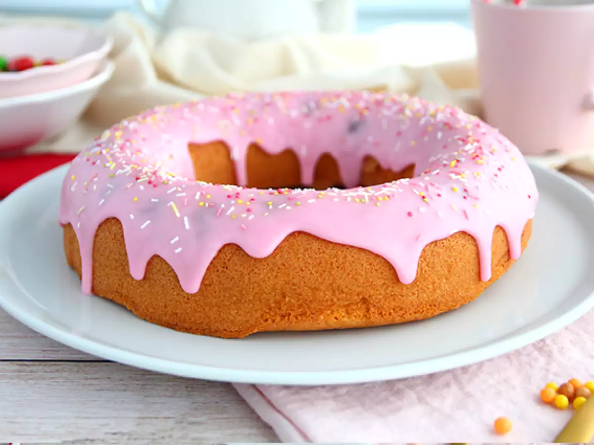 Torta v obliki krofa - fotografija 4