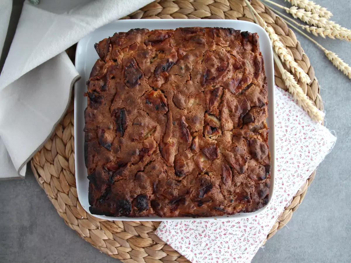 Torta z jabolki, orehi in cimetom - fotografija 4