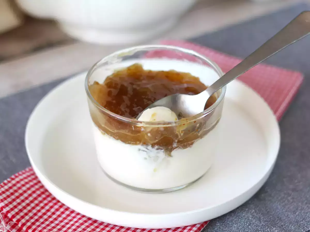 Vanilijeva panna cotta s figovo omako - fotografija 3