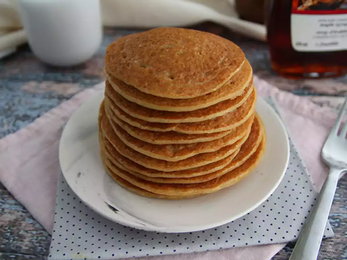 Veganske brezglutenske ameriške palačinke