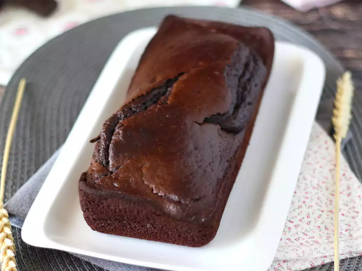 Veganski čokoladni kolač, ki ga je še vedno tako preprosto pripraviti - fotografija 4