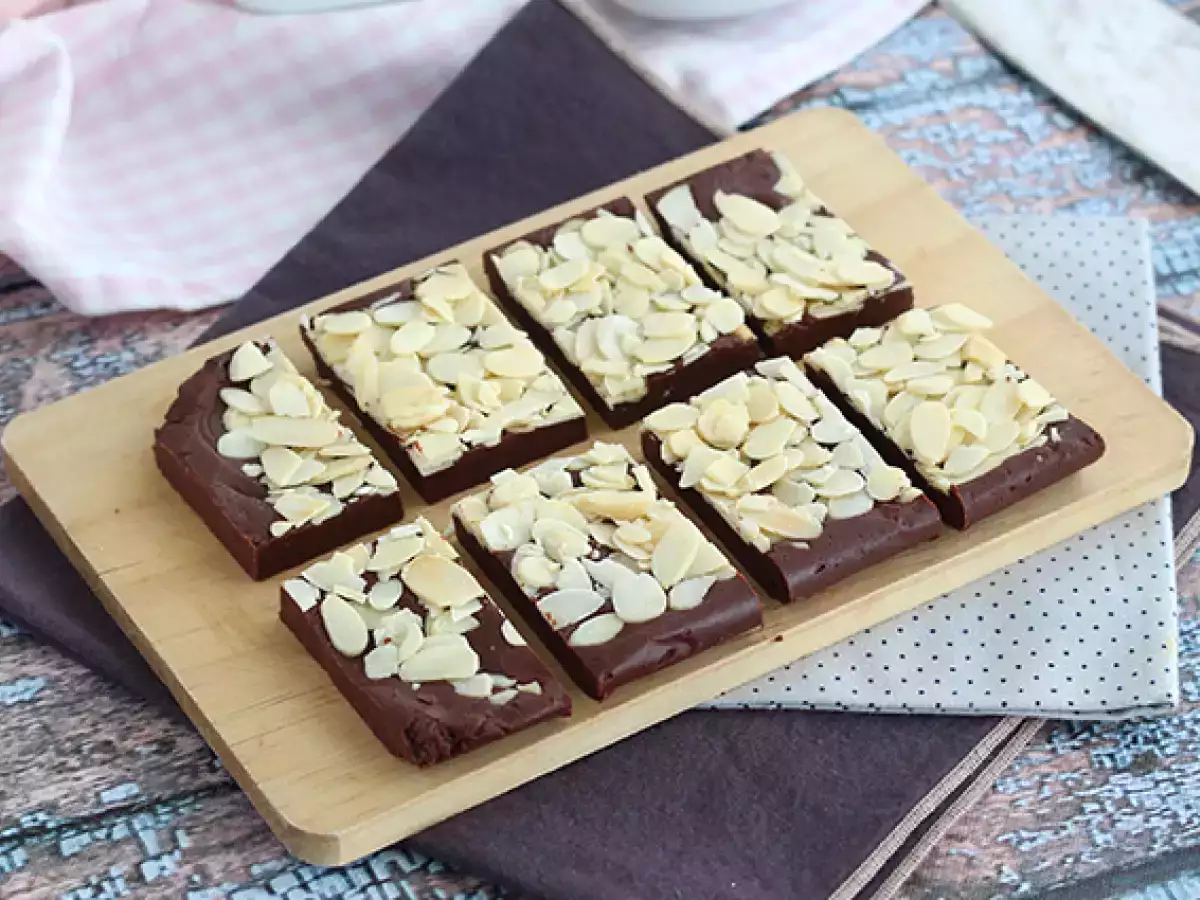 Veganski fudge z arašidi