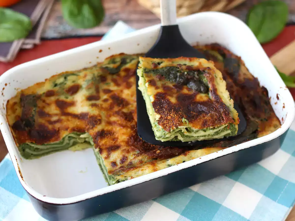 Vegetarijanske lazanje s špinačo in tofujem, pripravljene v Air Fryerju - fotografija 5