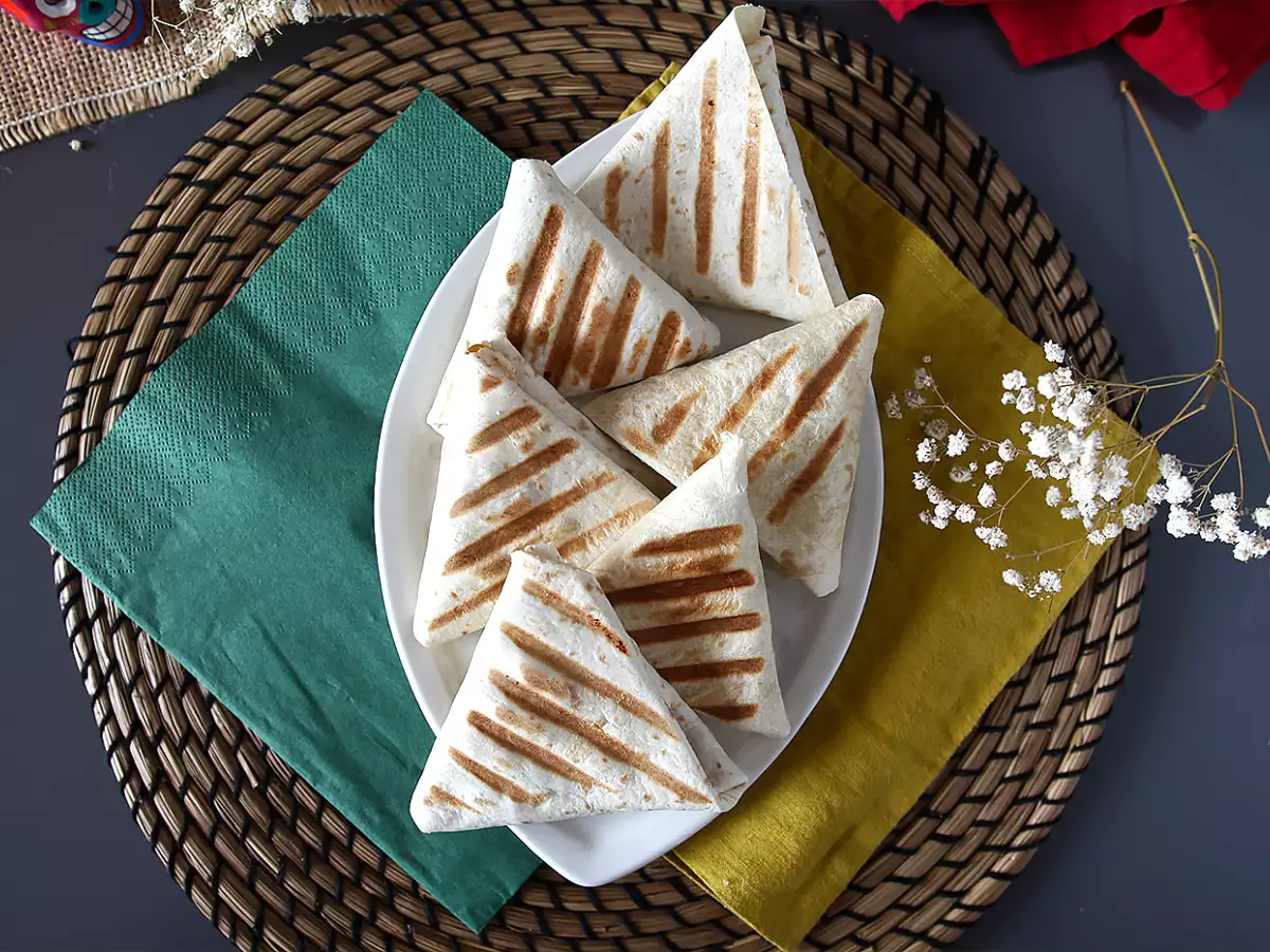 Vegetarijanski taco samosas - fotografija 3