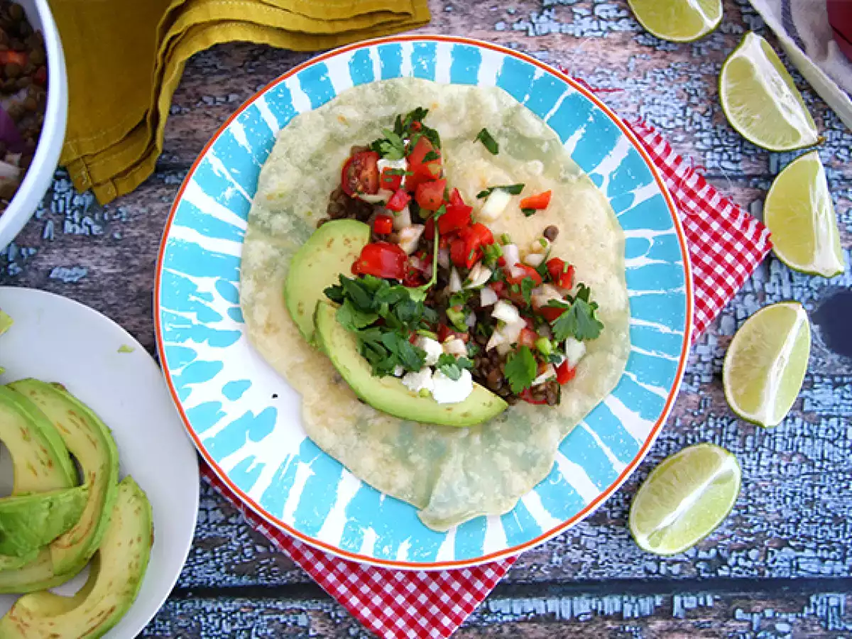 Vegetarijanski tacos z lečo - fotografija 3