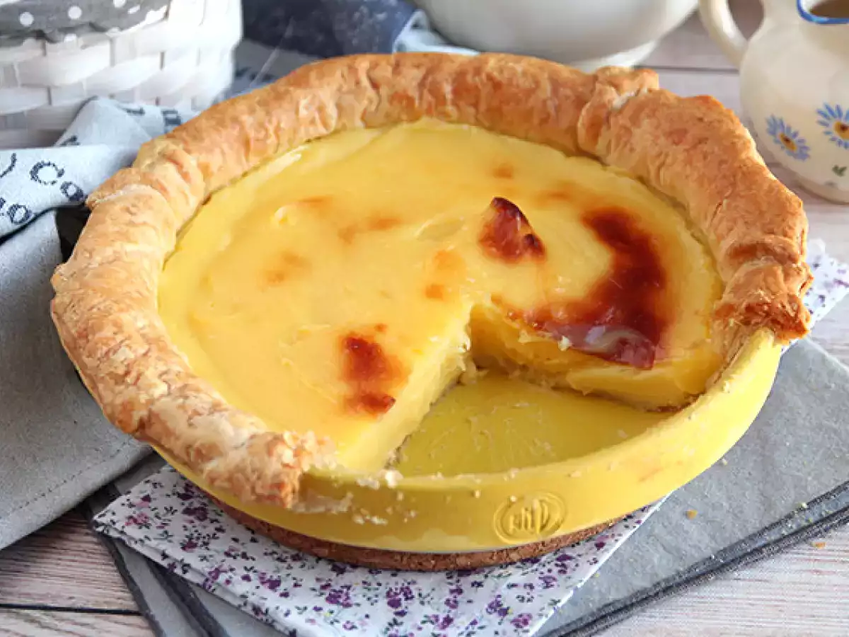 Velikanska torta pastel de nata - fotografija 3