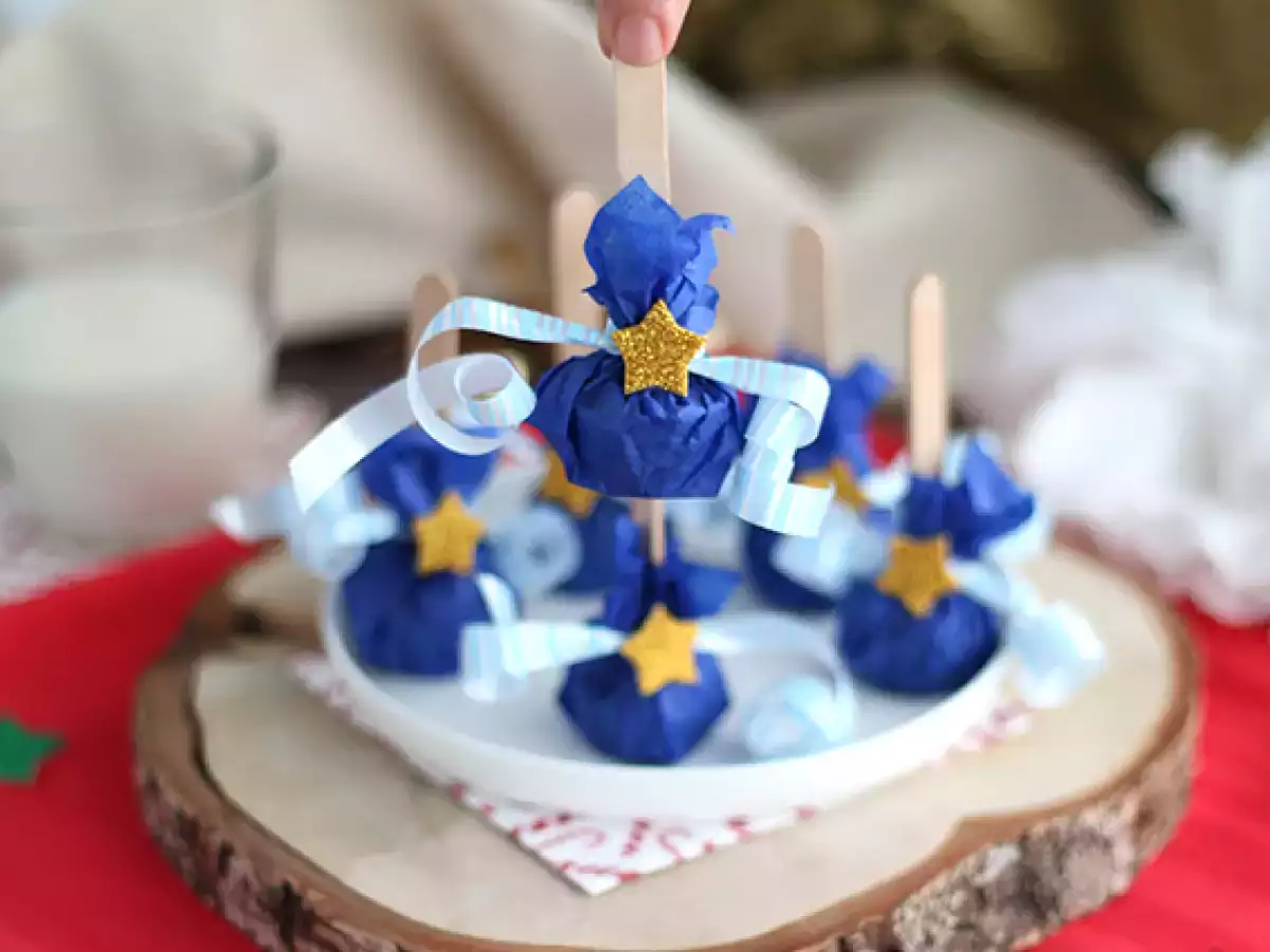 Vroče čokoladne lizike: bela čokolada + speculoos - fotografija 4