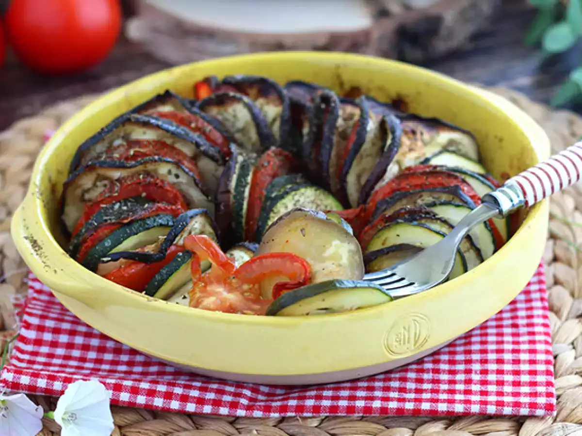 Zelo enostaven provansalski zelenjavni tian - fotografija 5