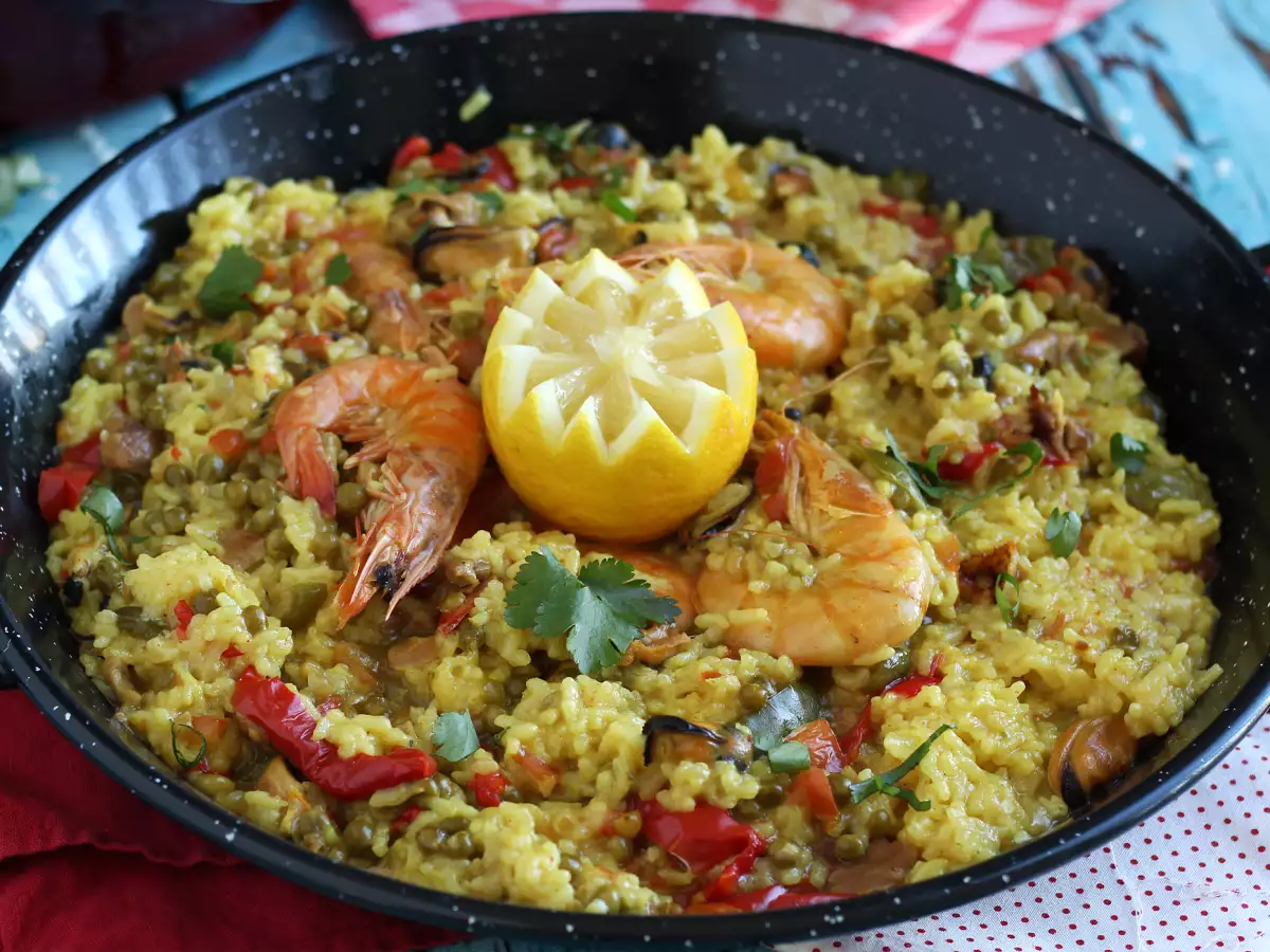Zelo hitra paella v kuhalniku Cookeo