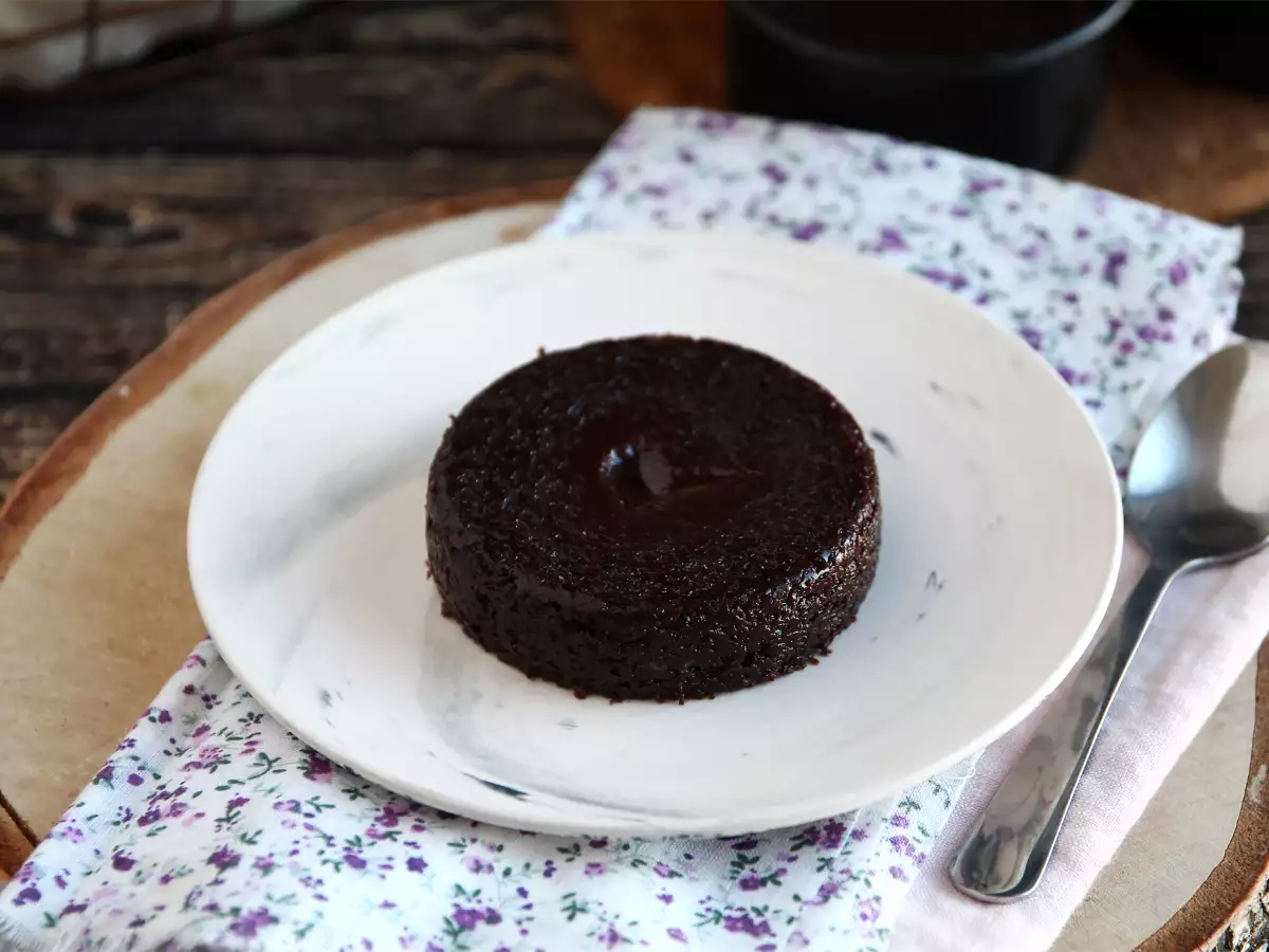 Zelo razkošen čokoladni fondant brez dodanega sladkorja! - fotografija 2