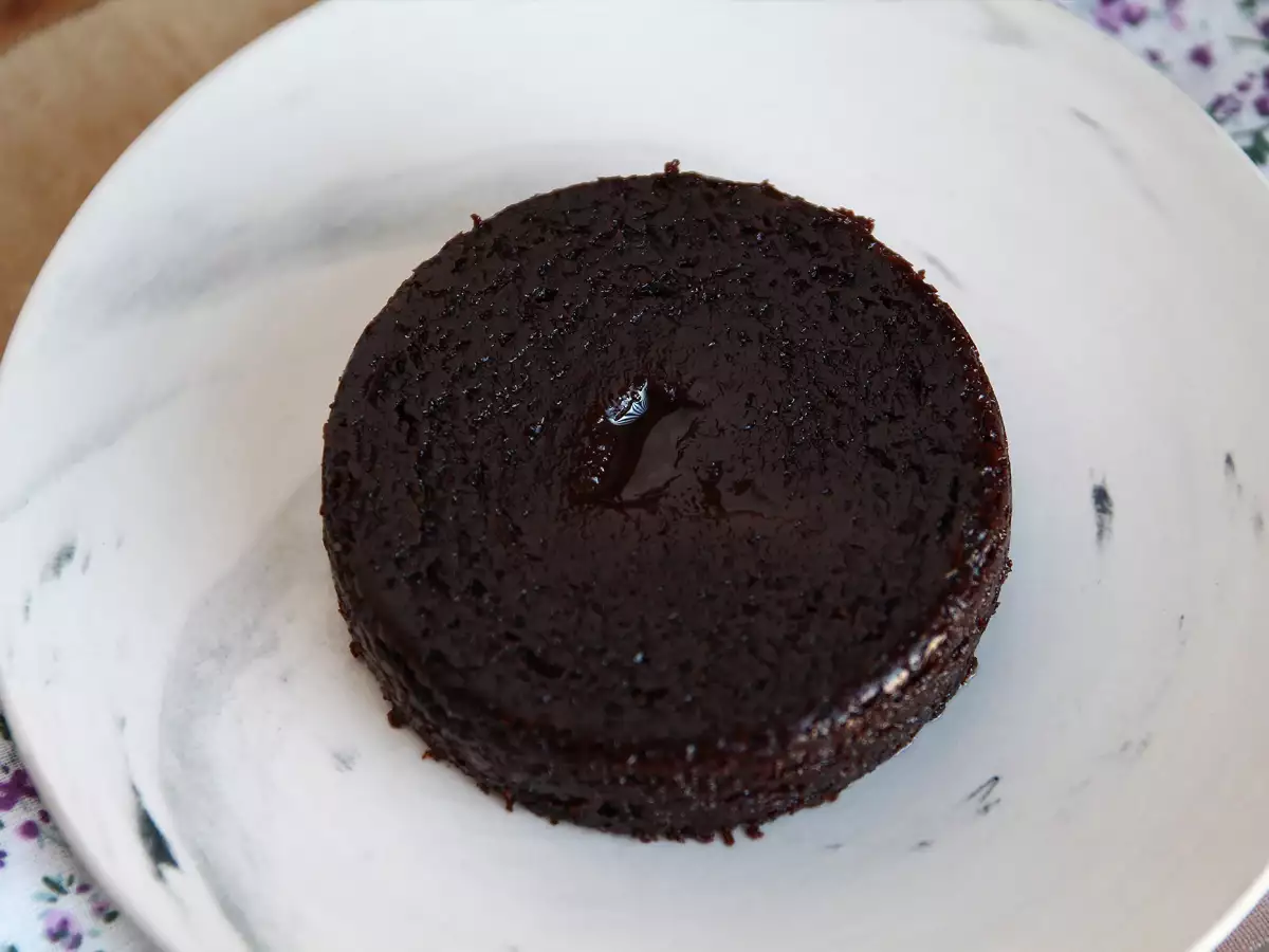 Zelo razkošen čokoladni fondant brez dodanega sladkorja! - fotografija 3