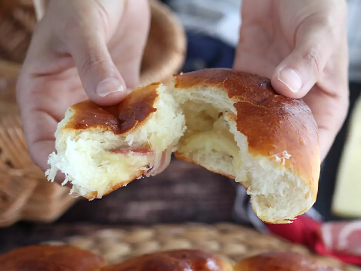 Žemljice z raclette sirom - fotografija 4