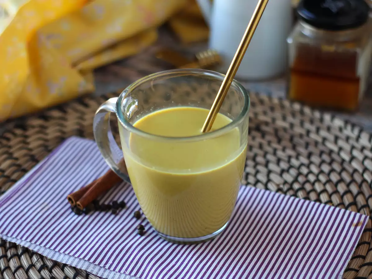 Zlato mleko (golden milk): napitek za zdravje in dobro počutje! - fotografija 4
