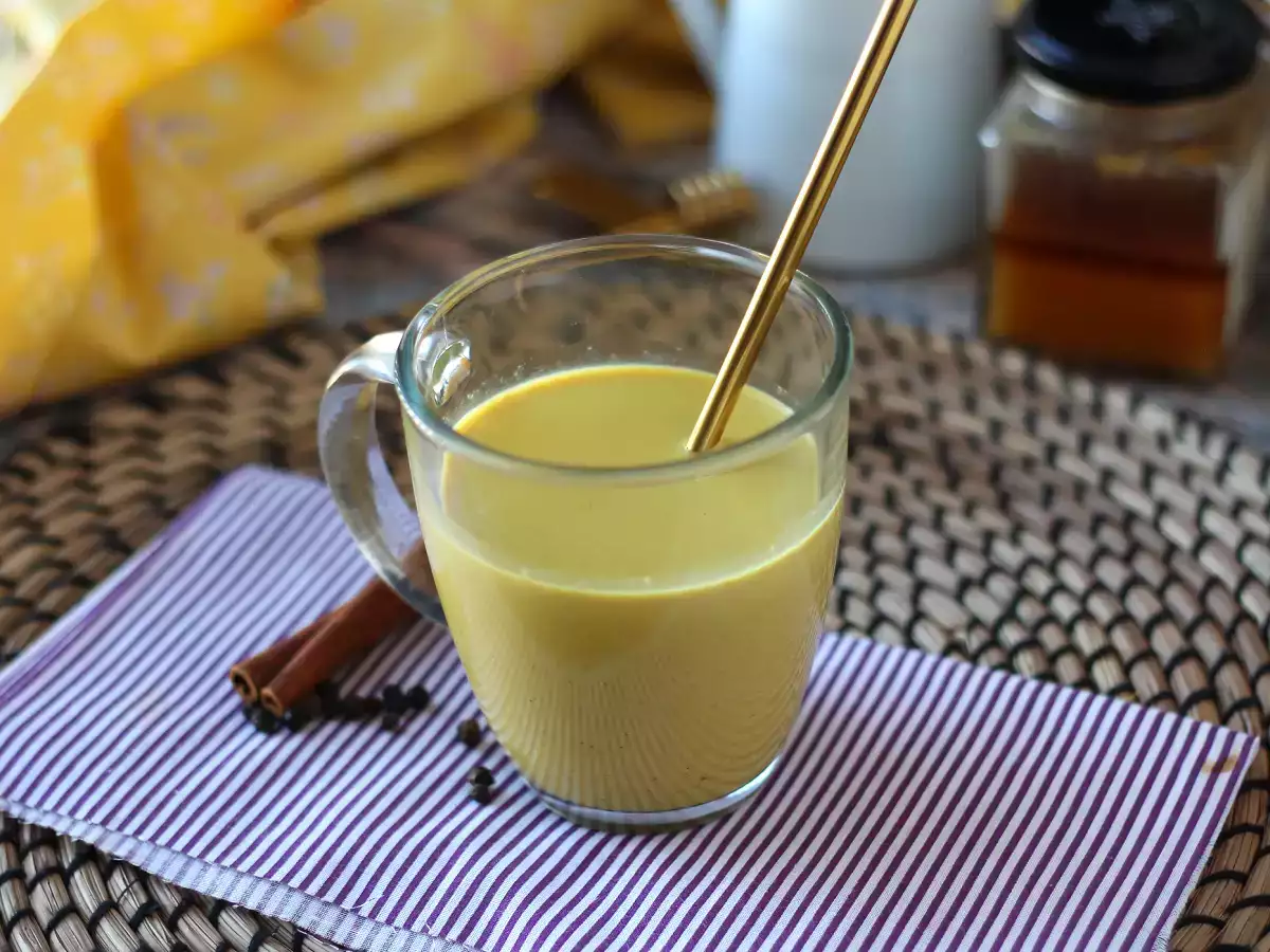 Zlato mleko: pijača zdravja in dobrega počutja! - fotografija 4